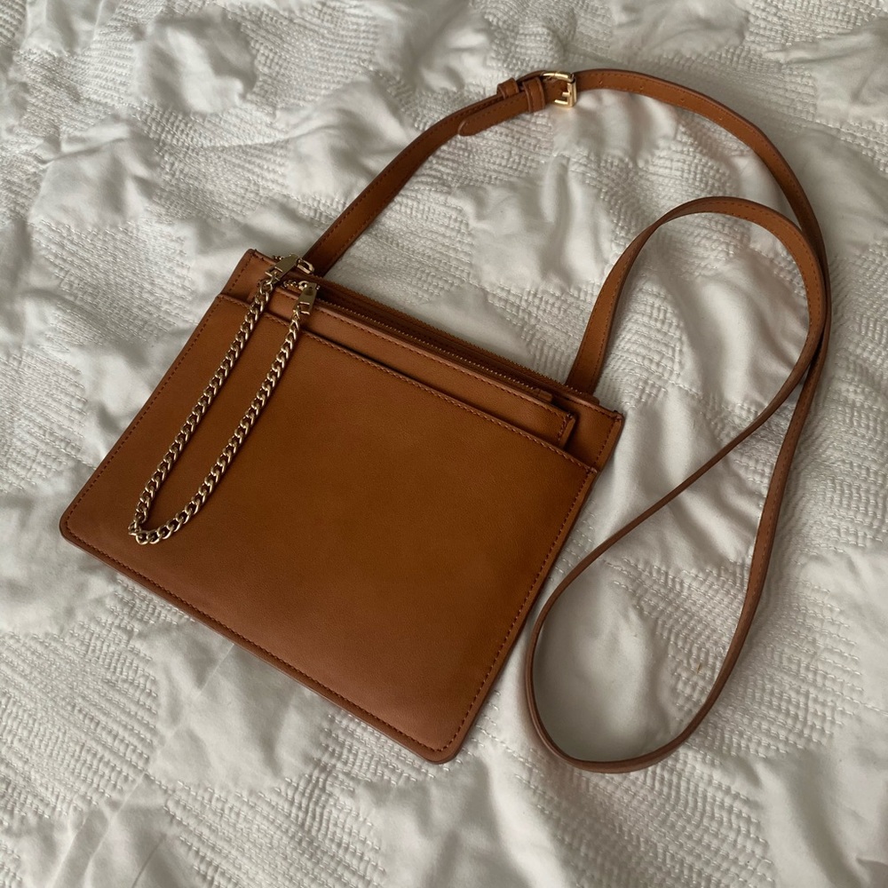 Forever 21 cross body handbag